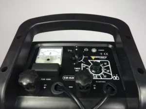 Пуско-зарядний пристрій FORTE CD620FP.220 B1224Bємність 140-900пуск струм 400А49332