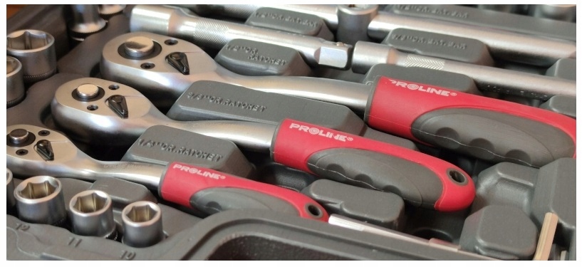 Набір головок 150 шт 1/4;3/8;1/2; (4-32мм) CrV PROLINE 588150